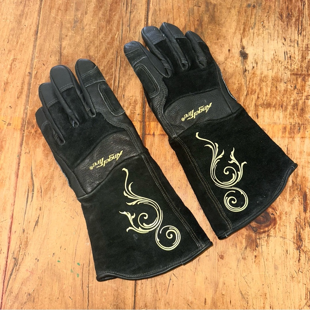 BSX AngelFire Women's Stick/MIG Welding Gloves Black w Flourish - LS50 SIZE: S